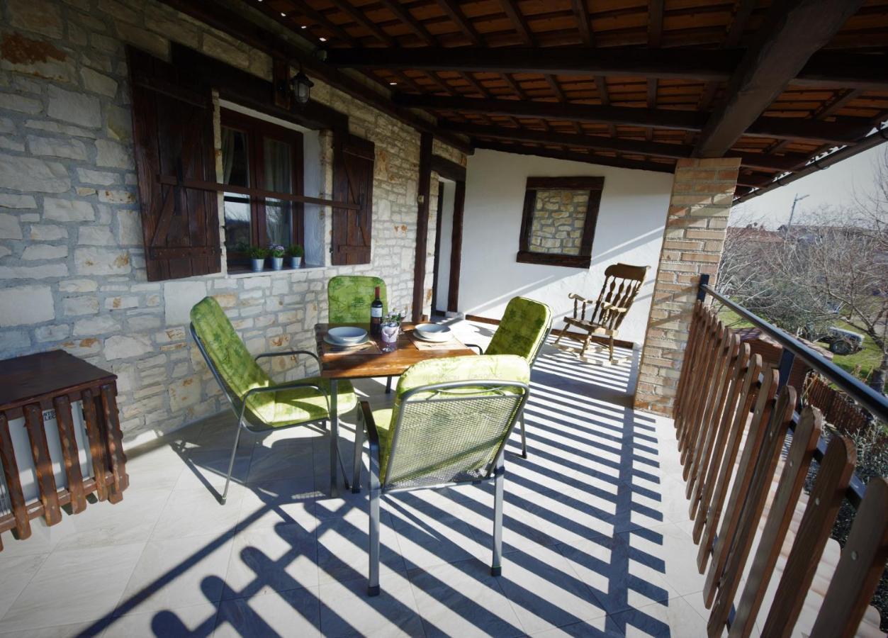 Apartments Oliva Fiorini Екстериор снимка