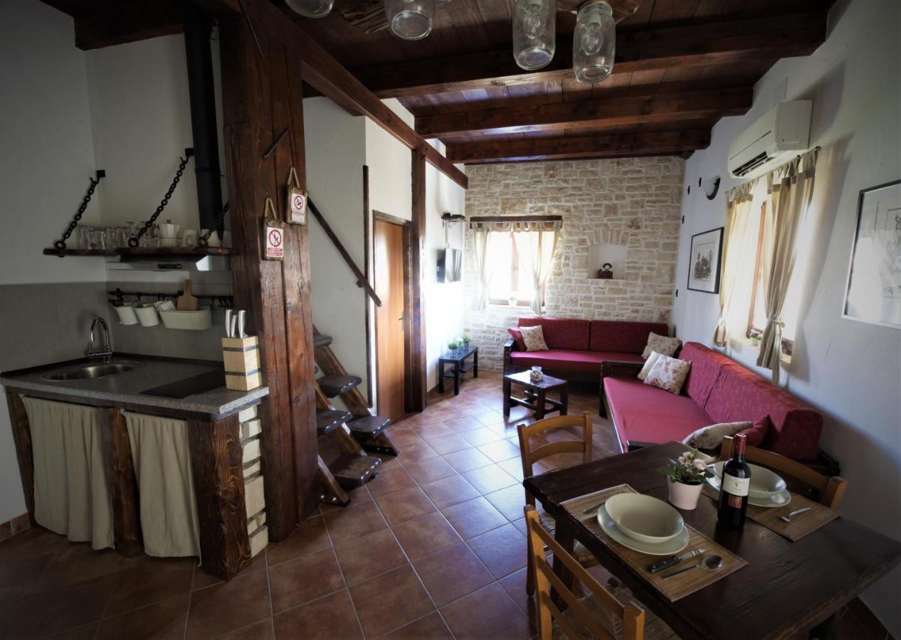 Apartments Oliva Fiorini Екстериор снимка