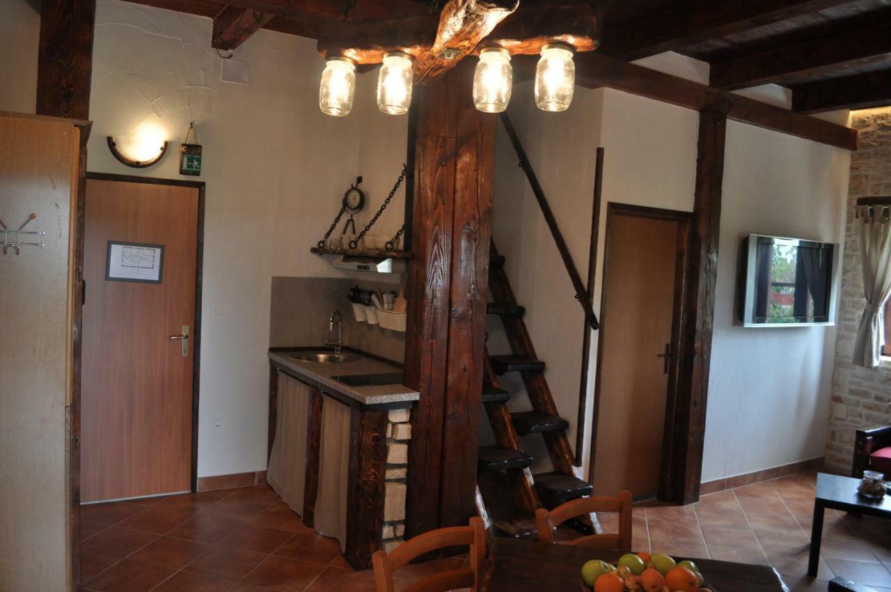 Apartments Oliva Fiorini Екстериор снимка